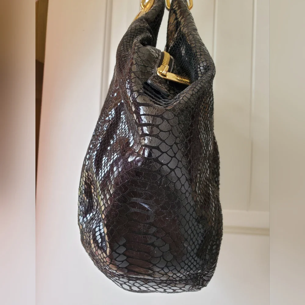 Michael Kors snakeskin handbag gold hardware EUC - Picture 15 of 15